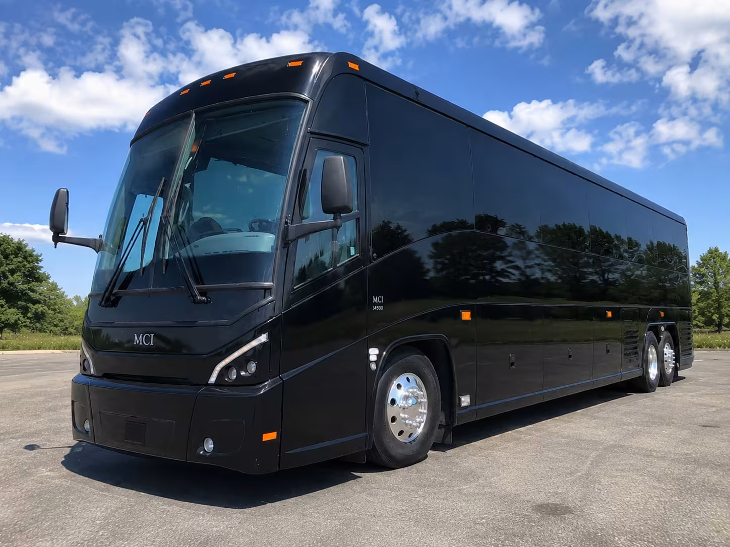 corporate sporting event shuttle buses for olathe businesses