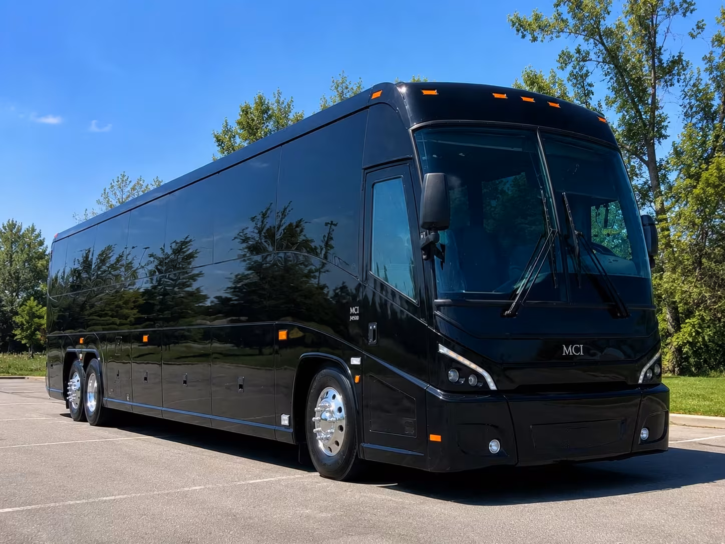 olathe wedding shuttle buses between hotels and venues