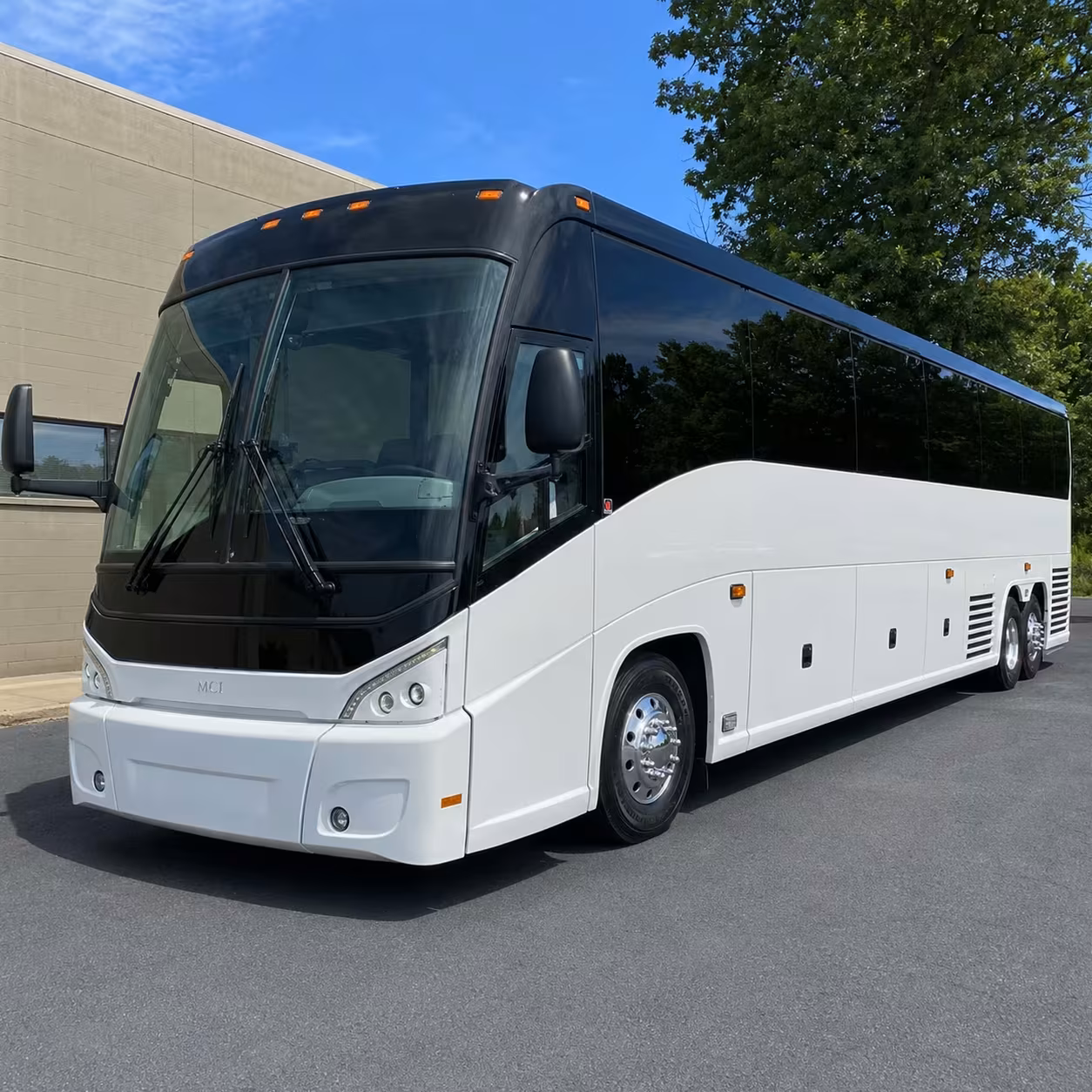 skip rideshare surge with an olathe concert shuttle bus
